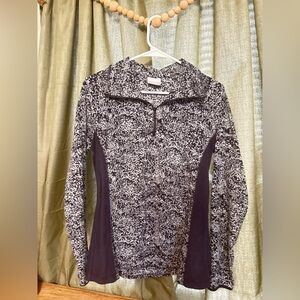 Women’s Columbia Black, White and Grey Patterned Fleece 1/2 Zip Pull-Over